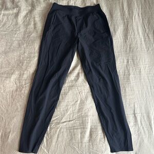 NWOT lululemon in mind pant 30” online only mens sz M black